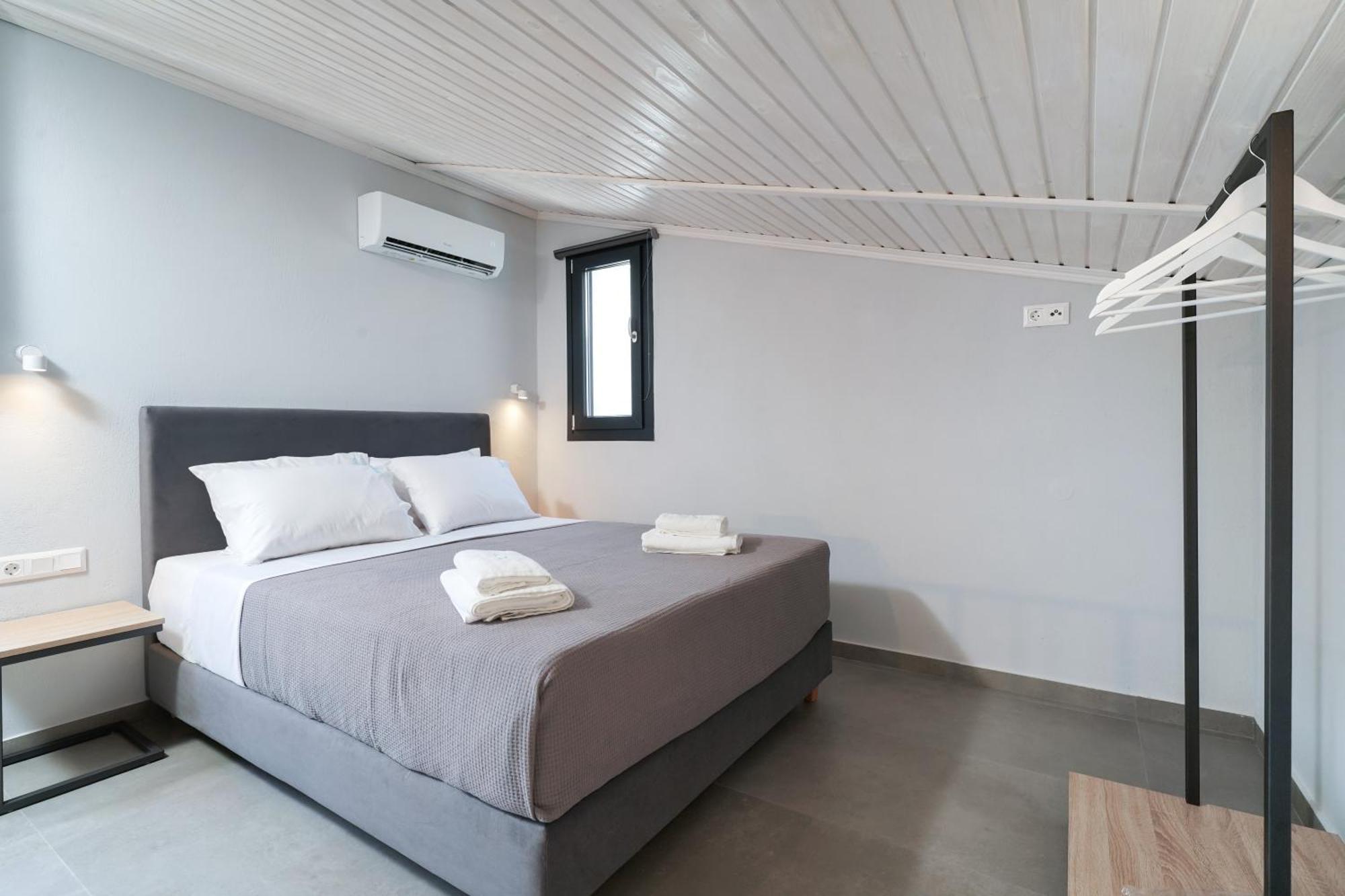 Hotel Olive Roots à Skala Rachoni  Extérieur photo